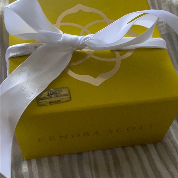 KENDRA SCOTT SILVER CUFF